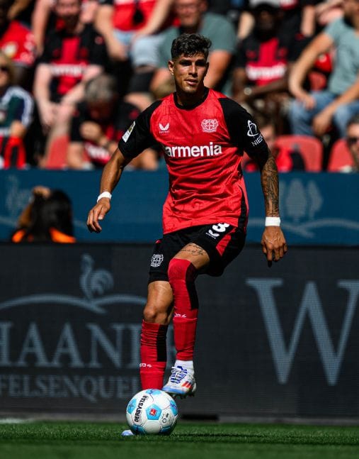 Chelsea Eye Bayer Leverkusen Defender Piero Hincapié