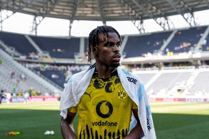 Report_ Chelsea make desperate Carney Chukwuemeka decision to try and get Borussia Dortmund to si_ Carney Chukwuemeka in Chelsea kit linked with Borussia Dortmund transfer in 2025