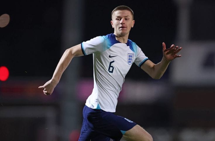 Report_ Tottenham Hotspur join Arsenal in race to sign next Jack Wilshere Crystal Palace midfielder Adam Wharton controlling the ball during a Premier League match amid growing transfer interest