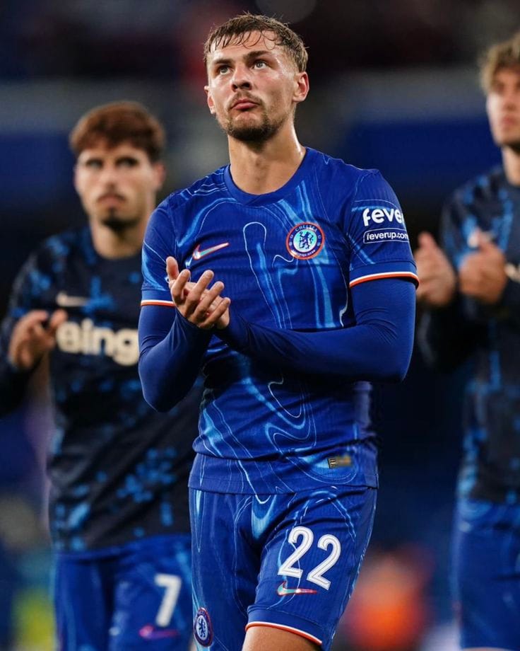 Everton agree to sign Kiernan Dewsbury-Hall