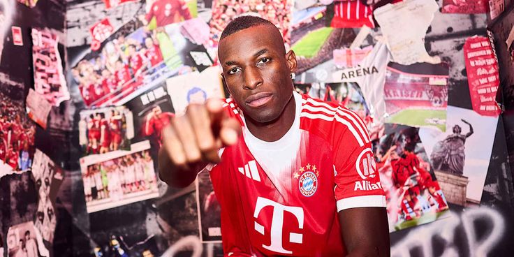 Nicolas Jackson Bayern Munich loan deal poster with Chelsea and Bayern logos, 40 game buy obligation clause explained