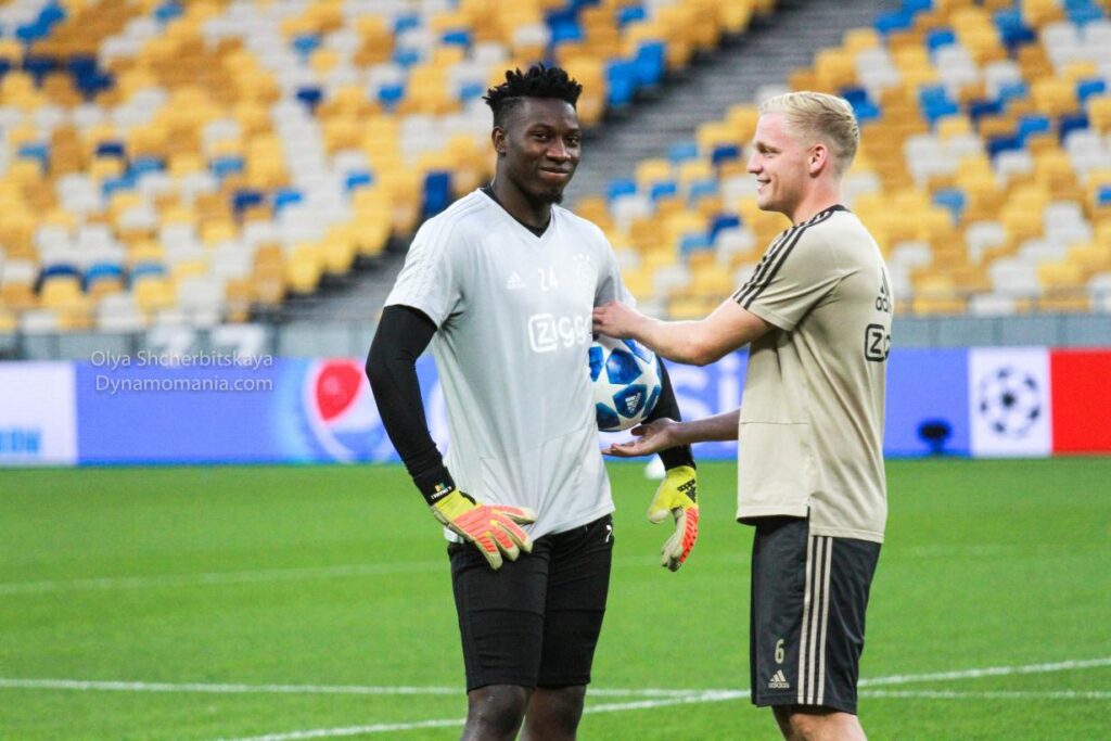 "André Onana playing for Manchester United before Trabzonspor loan move